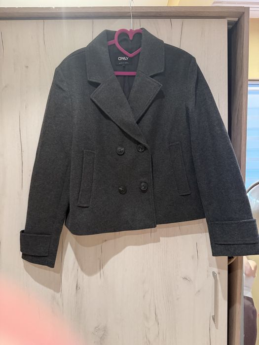 Палто ONLY в сиво
