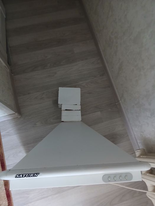 Продается срочно вытяжка