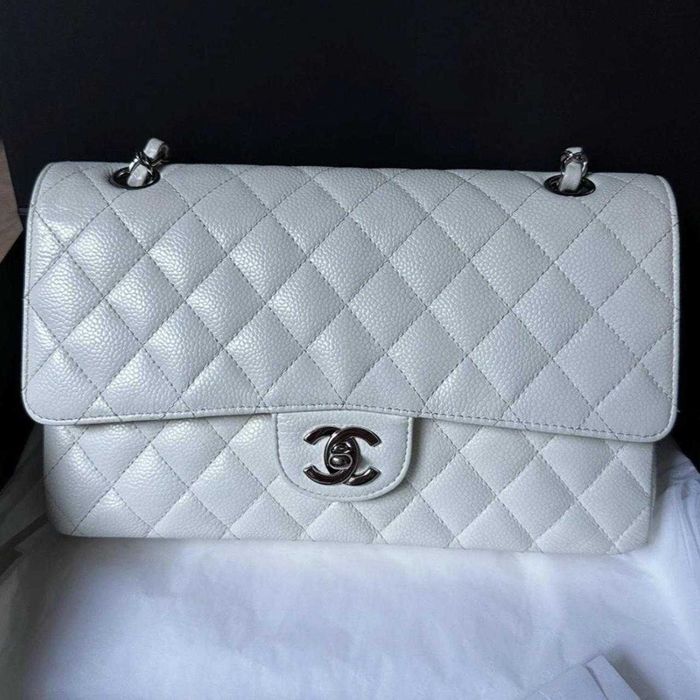 Geantă Chanel din Piele Albă, Poseta Chanel din Piele Granulată