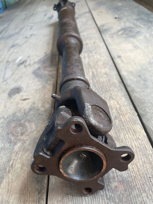 Toyota Hilux преден кардан