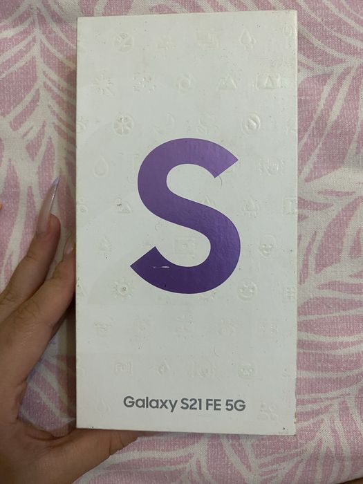 Продам Samsung s21 fe , 256gb