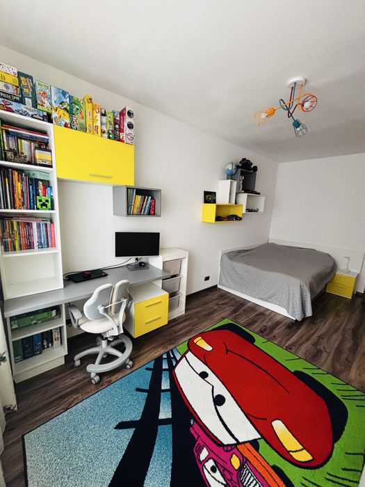 Apartament 4 camere Coresi Mall-Isaran