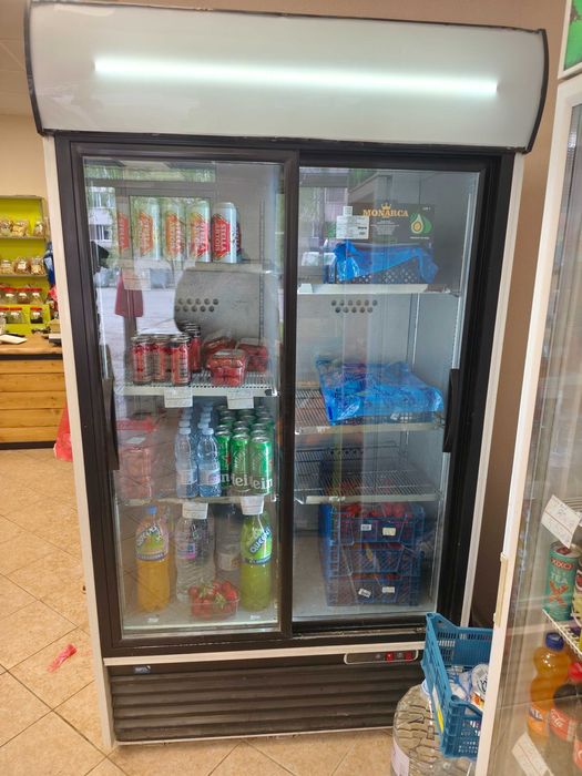 Хладилн двойна витрина