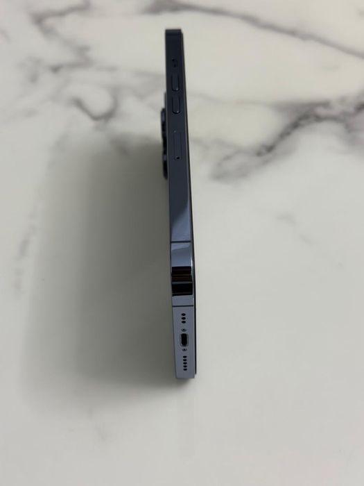 Iphone 13pro голубой