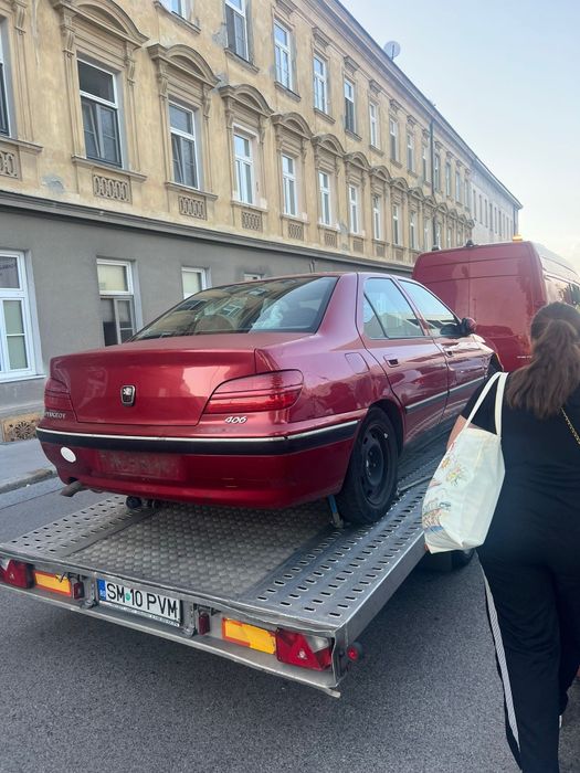 Automobil peugeot 406