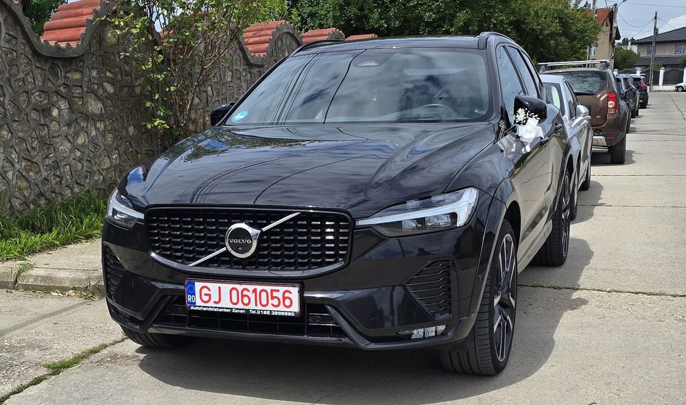 VOLVO XC 60 MildHibrid Ultra Black Edition 4x4 , jante 22" FULL