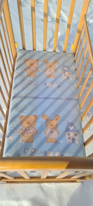 Кроватка детская