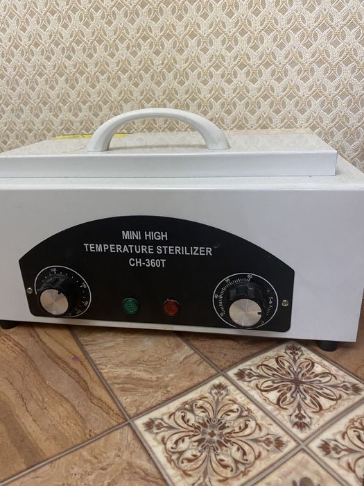 Продам набор для маникюра