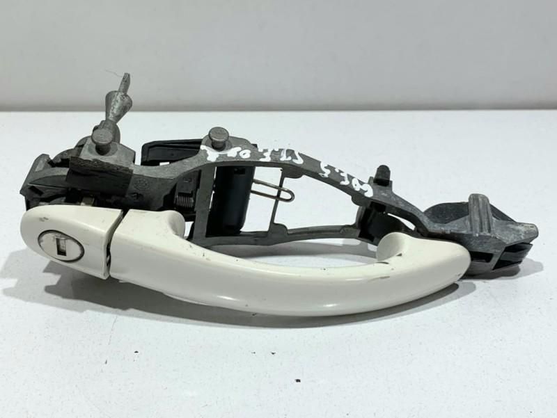 Maner usa stanga fata Volkswagen Golf 5 culoare alb - lr9a Break
