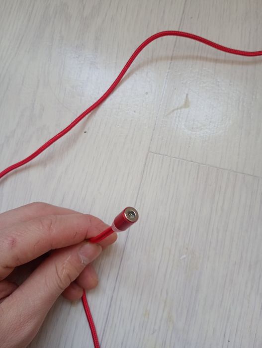 USB кабель с магнитным наконечникником