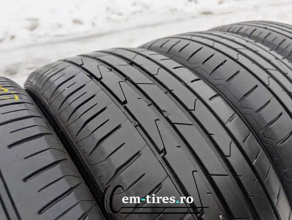 SET 4 Anvelope Vara 215/55 R17 HANKOOK Ventus Prime 3 94V