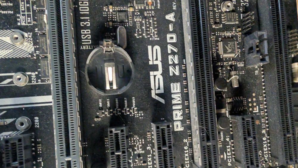 Kit Placă de bază ASUS Prime Z270-A + Procesor Intel i7-7700K