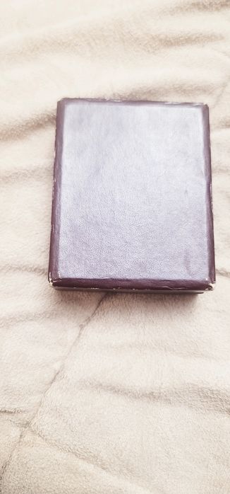 Продаются золотые антикварные часы "Москва"