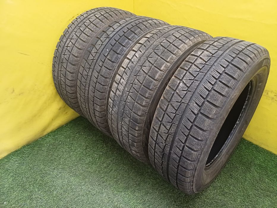 Шины 215 60 R16 BRIDGESTONE комплект