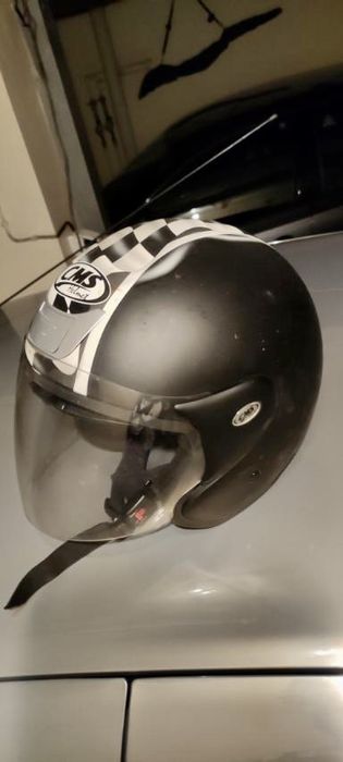 Каска за мотопед/мотор модел CMS