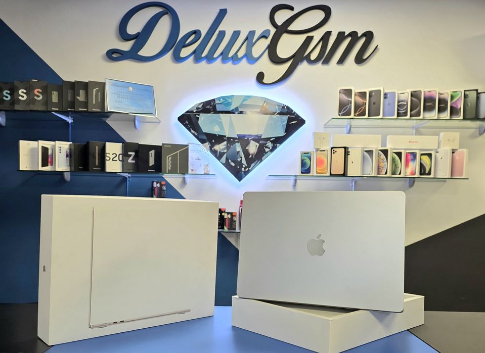 MacBook Air / M3 / 8/512 GB / 13" / DeluxGSM