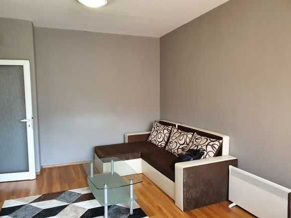 Дава се под наем Двустаен апартамент в София, Люлин 2 - 52 кв.м за 323.85 € - Снимка #1