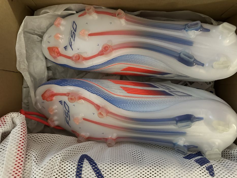 Ghete de fotbal F50 elite