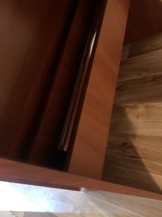 Стол обеденый