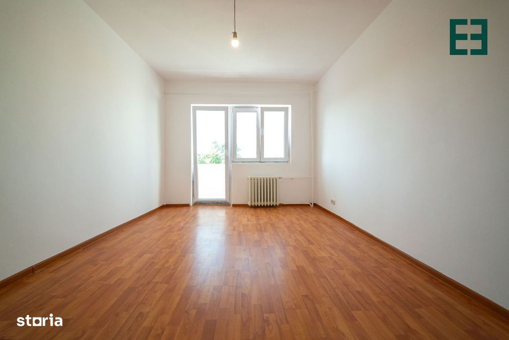 Apartament cu 3 camere etajul 4 - Cartierul A. Vlaicu - Arad