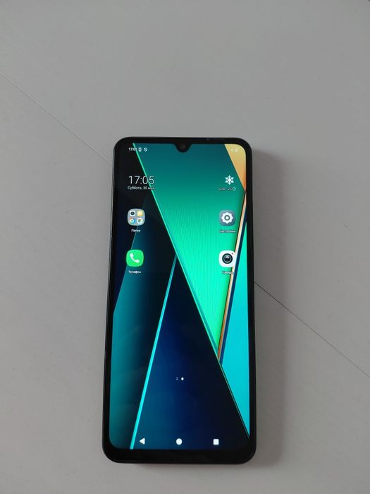 Продам телефон Redmi A5, Samsung 2 core