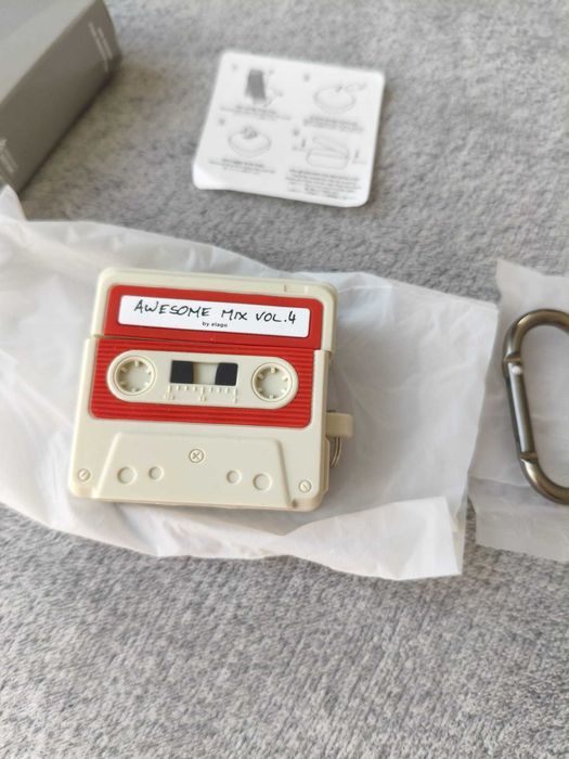 Husă Elago Cassette Tape Case – AirPods 4, alb clasic