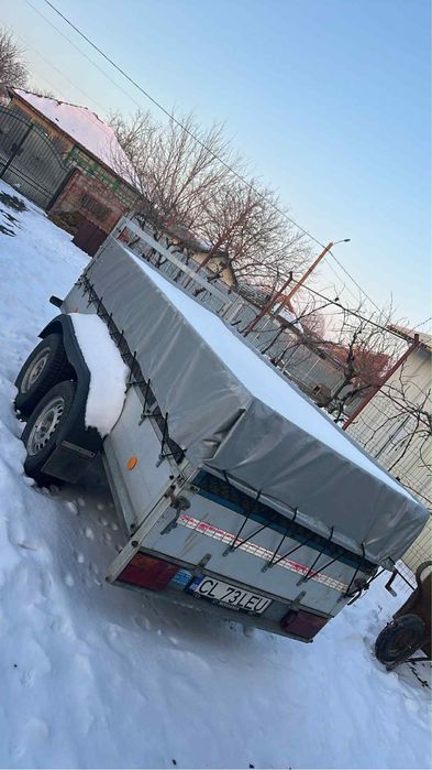 Vand remorcuta cu 2 axe