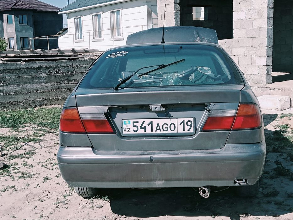Nissan Primera 1.6