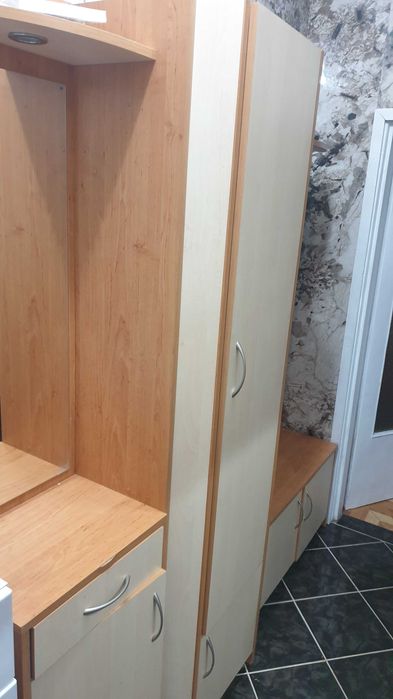 Голямо Портманто за коридор (антре), гардероб, обувки, шкаф, огледало