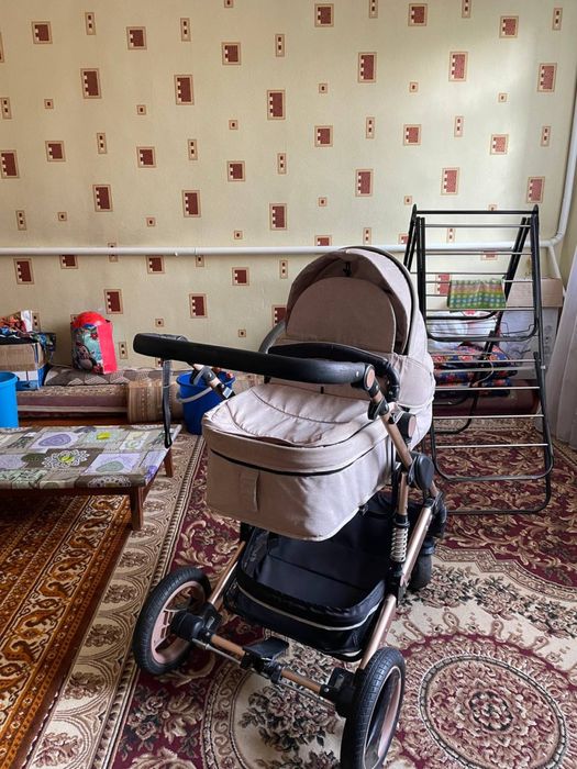 Коляска для детей