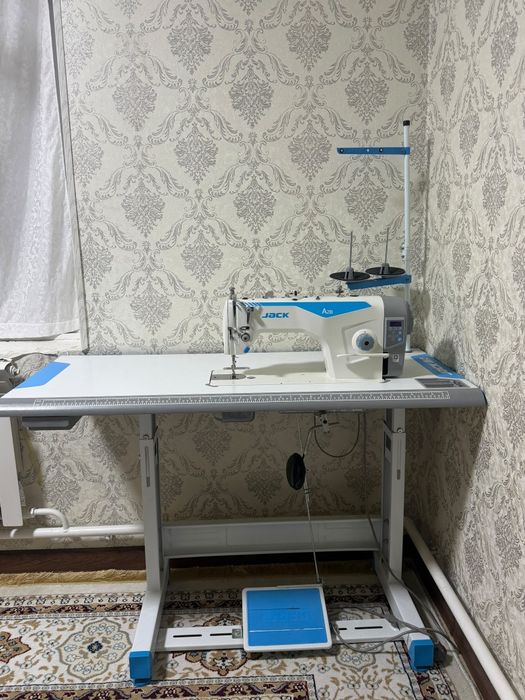 Тігін машинасы сатылады
