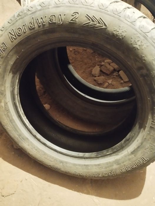Шины без шипов для машин