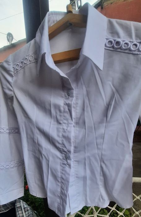 Школьные  блузки