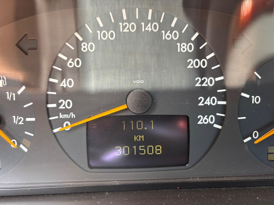 Mercedes benz w210 e320 cdi