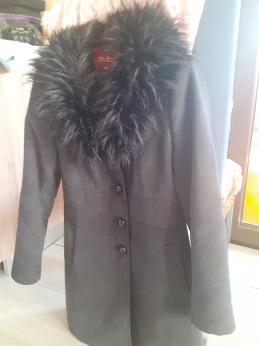 Palton dama , marime M