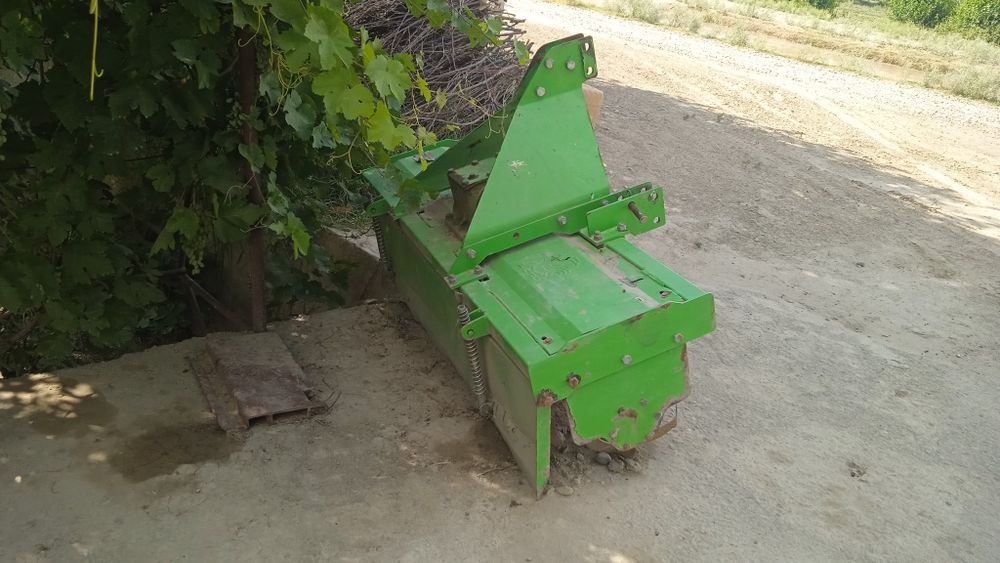 Mini traktor rustrak 404 bortovoy