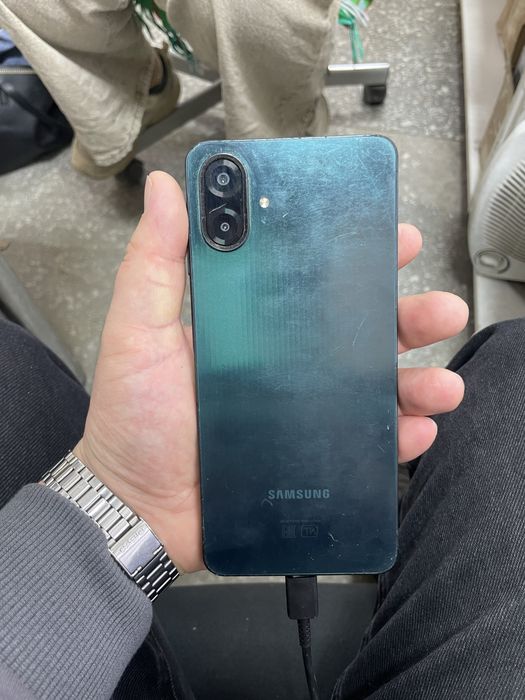 Продам Самсунг А07