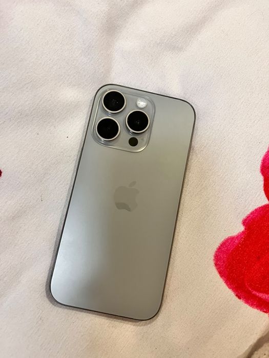 Iphone 15 pro 256г