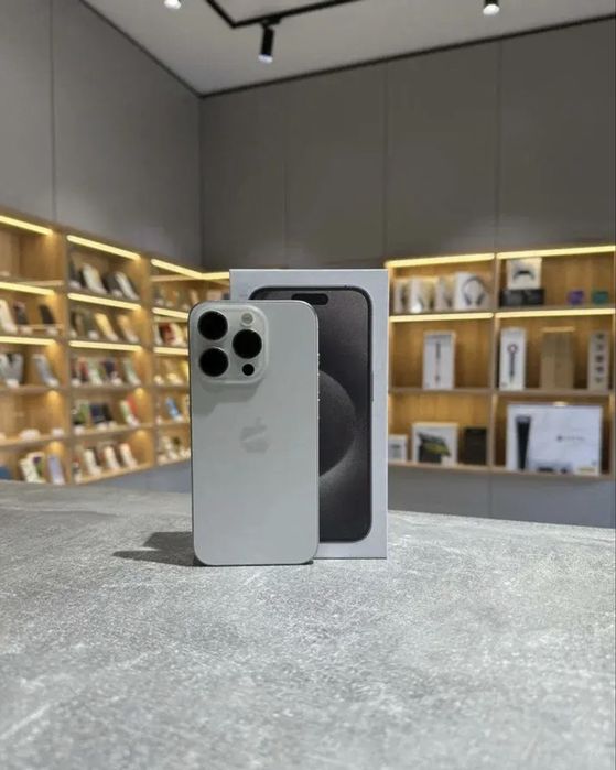 Айфон 15 про макс 256