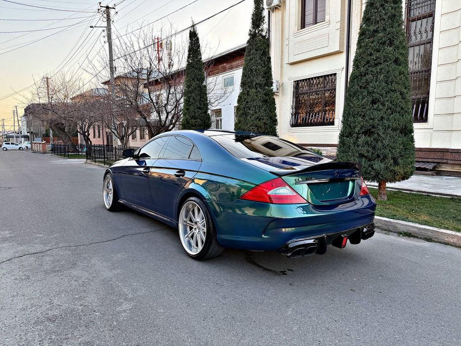 Аренда Mercedes AMG CLS 63 Body Kit Banan Состаяние Зор