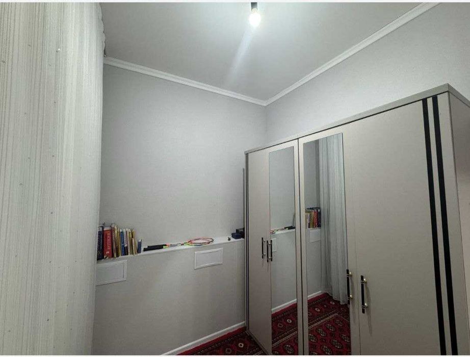 Юнусабад 4 квл  2 комнатная переделана в 3 ком