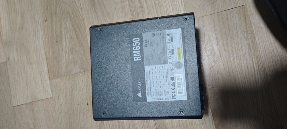 Sursa Corsair RM 650