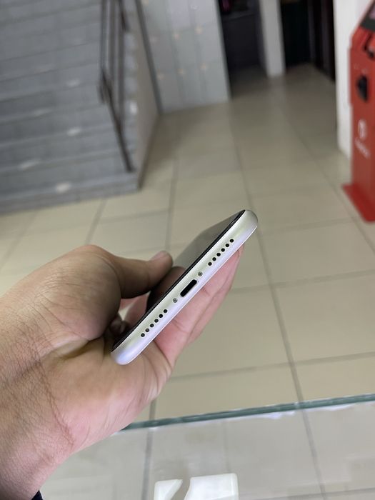 айфон 11 128 гб в идеале