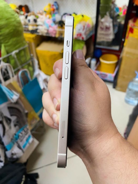 iPhone 13 256gb akb 100%