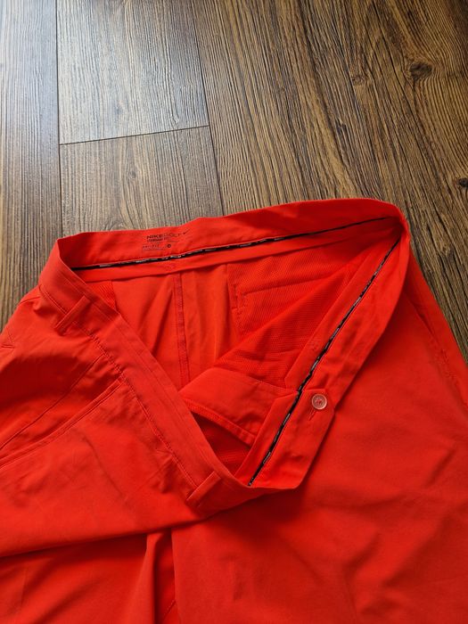 Страхотни мъжки къси панталони NIKE GOLF размер 40