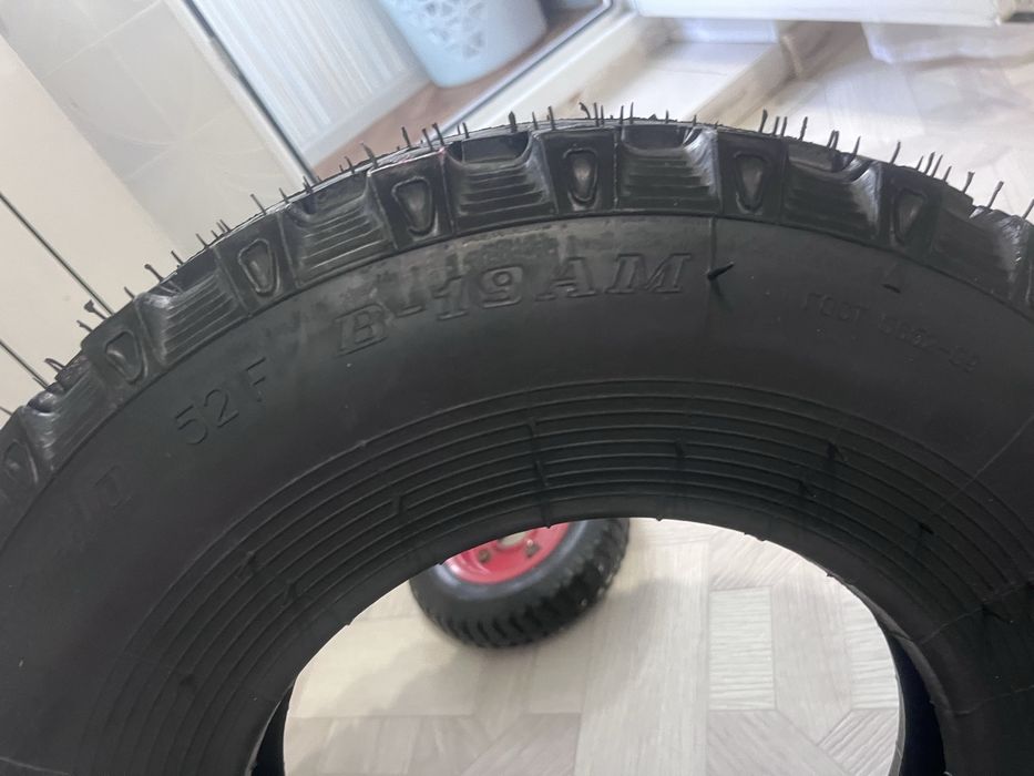 Продам шину с камерой