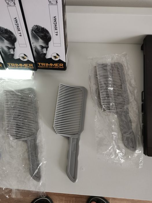 Pieptan Tuns Unelte de tuns par pentru barbati, design cap plat, functie de limitare