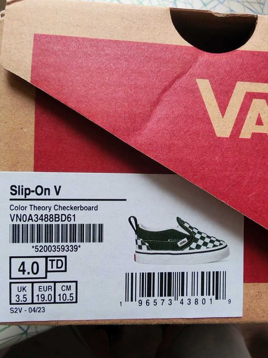 Детски обувки/гуменки(пантофи) VANS Slip On V EUR 19.0 CM 10.5