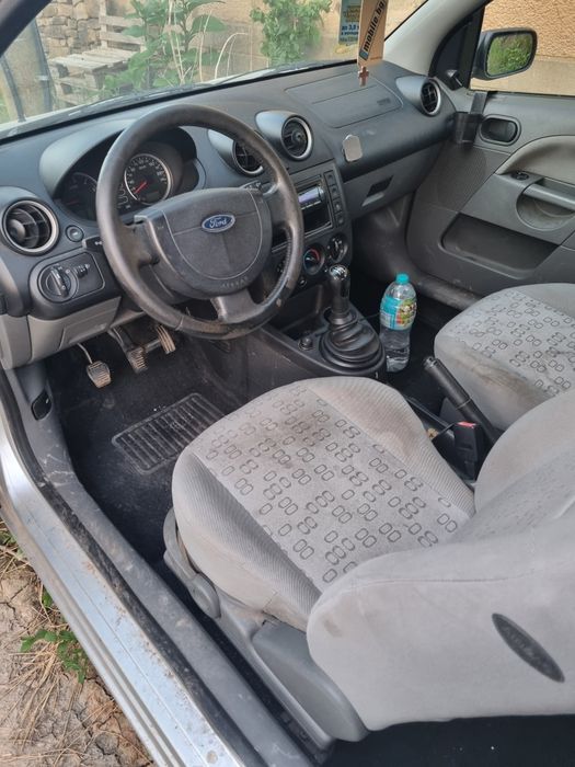 Форд фиеста  ford