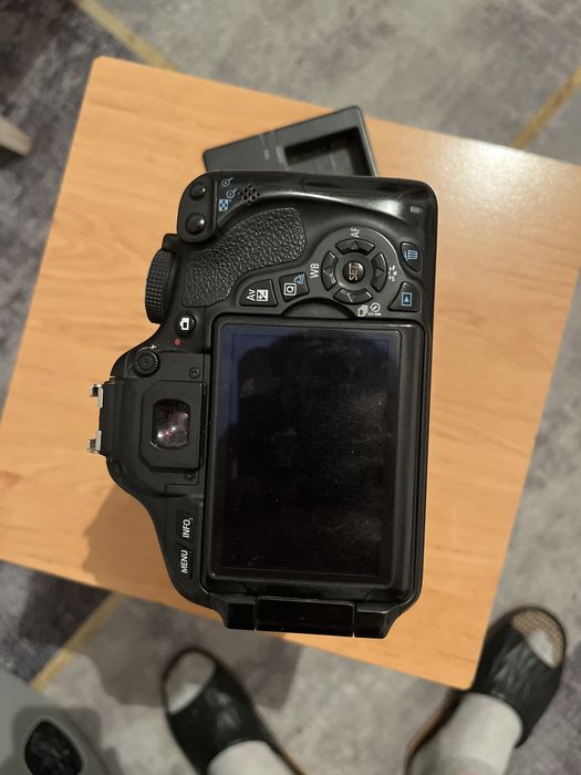 Canon 600D 2 обьектива